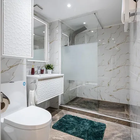 Szent István Aparthotel 4*