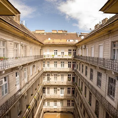 Szent Istvan * Budapest