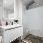 Szent István Apartmanhotel 4*