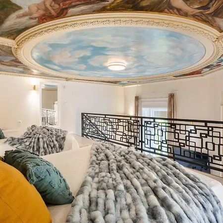 Szent Istvan 公寓式酒店 4*