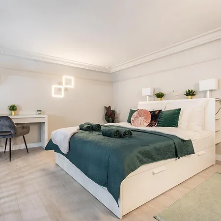 Szent Istvan 公寓式酒店 4*