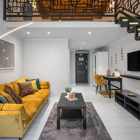 Szent Istvan 公寓式酒店