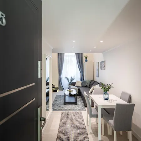 Szent Istvan Hotel apartamentowy 4*
