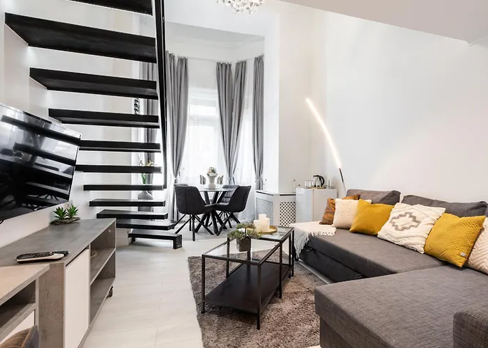 Szent Istvan 4*