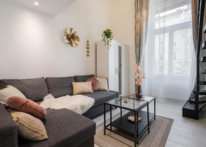 Szent Istvan 4*